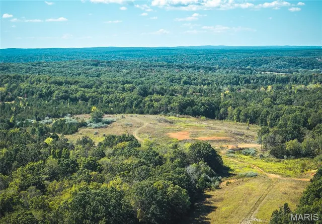 $619,700 | 5225 Engledow Road, De Soto, MO 63020