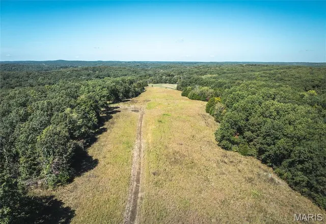 $619,700 | 5225 Engledow Road, De Soto, MO 63020