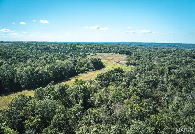 $619,700 | 5225 Engledow Road, De Soto, MO 63020