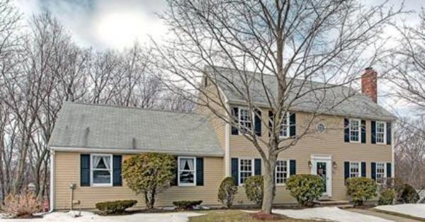 82 Anderson Road Marlborough, MA 01752 - Photo 1 of 25 Gallery Image 1