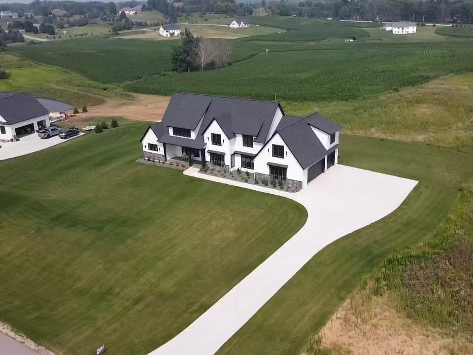 1629 Boelter Estates Drive Northwest Rochester, MN 55901 - Photo 2 of 88