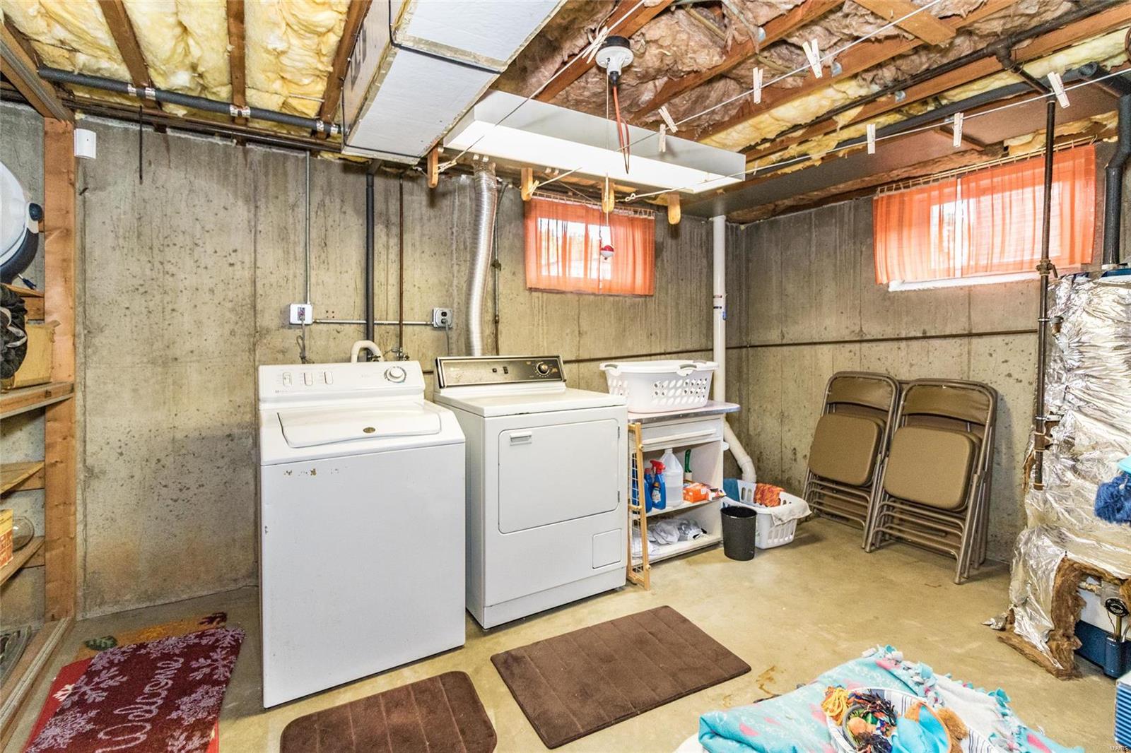 9807 Ridgely Lane St. Louis, MO 63123 - Photo 22 of 29 Gallery Image 22