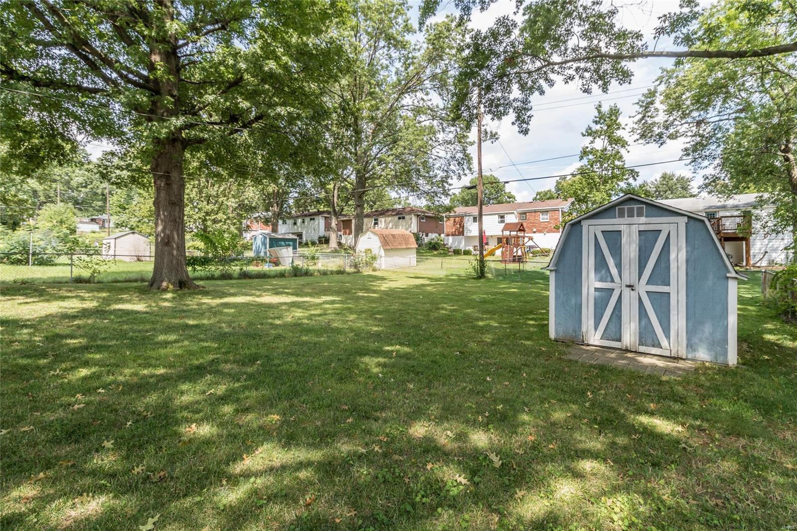 9807 Ridgely Lane St. Louis, MO 63123 - Photo 29 of 29 Gallery Image 29