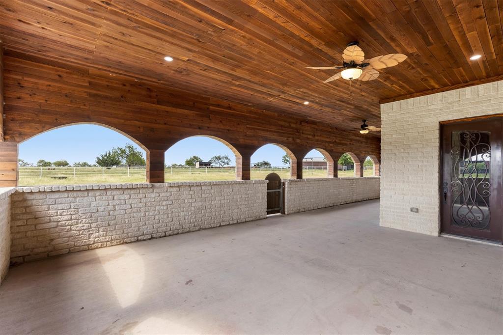 241 Gentry Road Ennis, TX 75119 - Photo 30 of 38