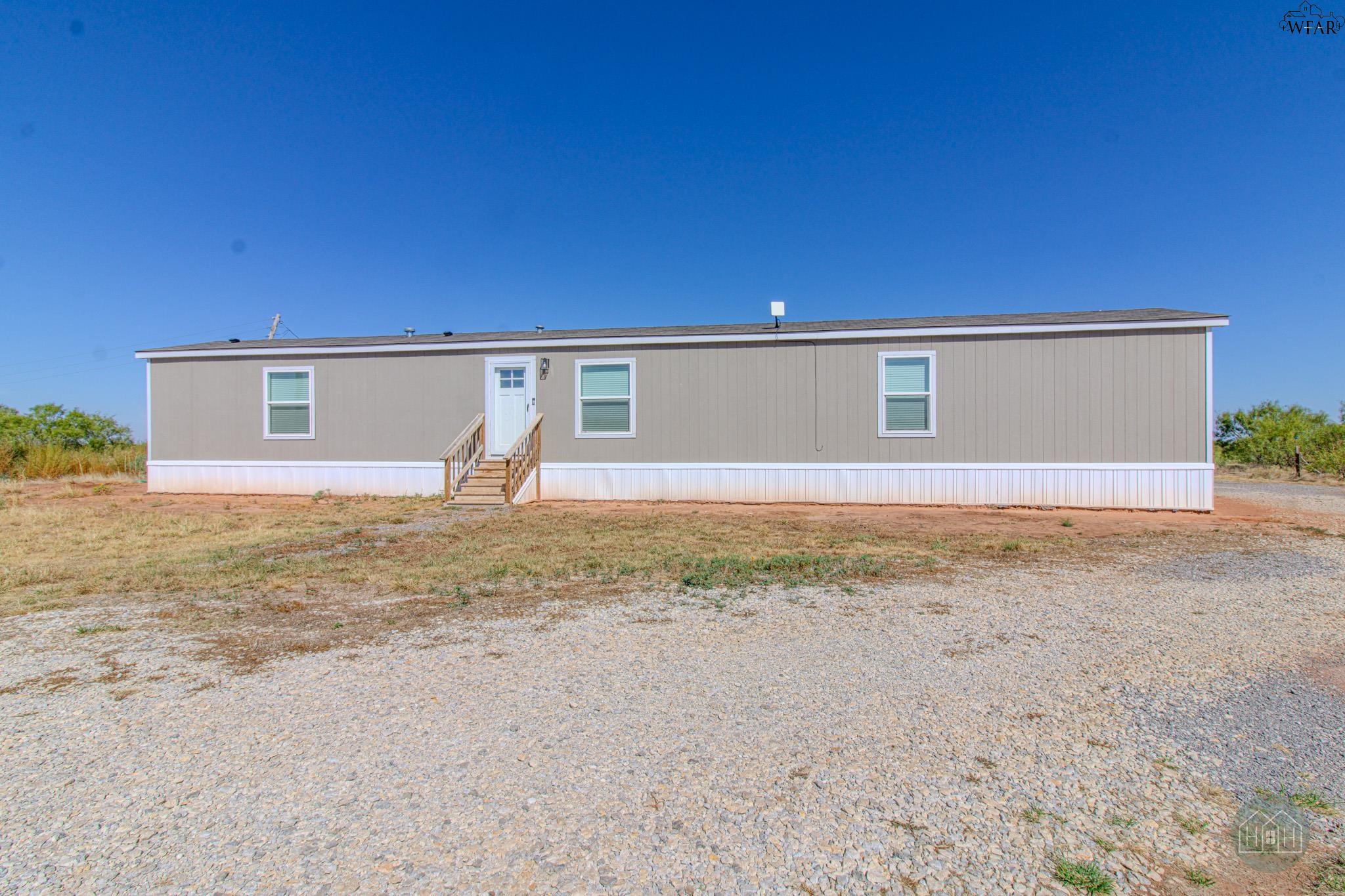 2322 Old Lake Road Electra, TX 76360 - Photo 3 of 34 Gallery Image 3