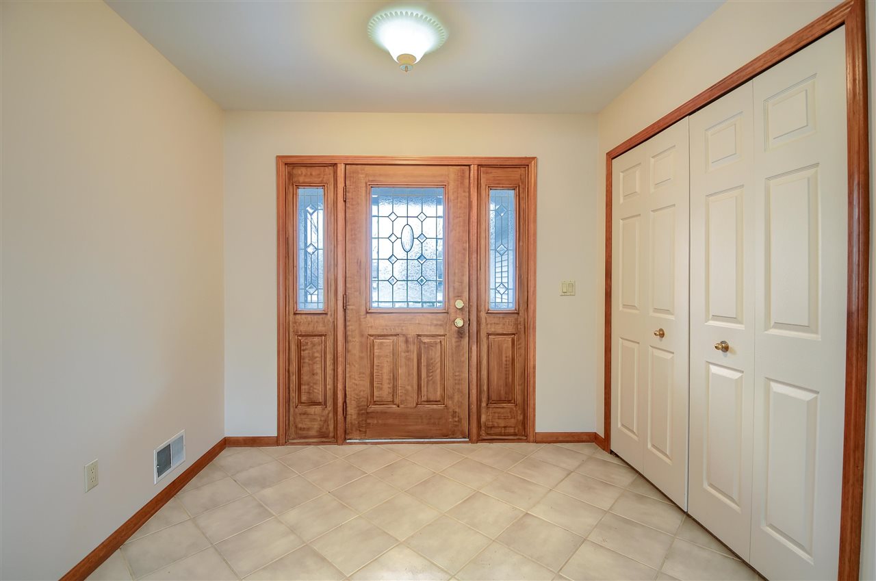 8307 Potter Road Flushing, MI 48433 - Photo 6 of 48 50067989-5.JPG