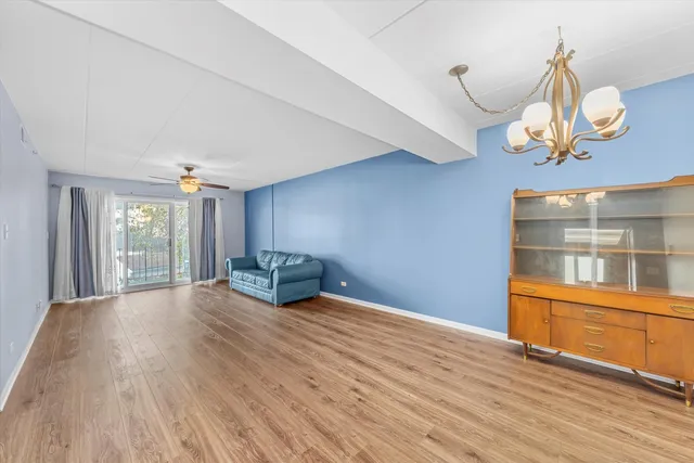 $200,000 | 4530 West 93rd Street, Unit 1A, Oak Lawn, IL 60453