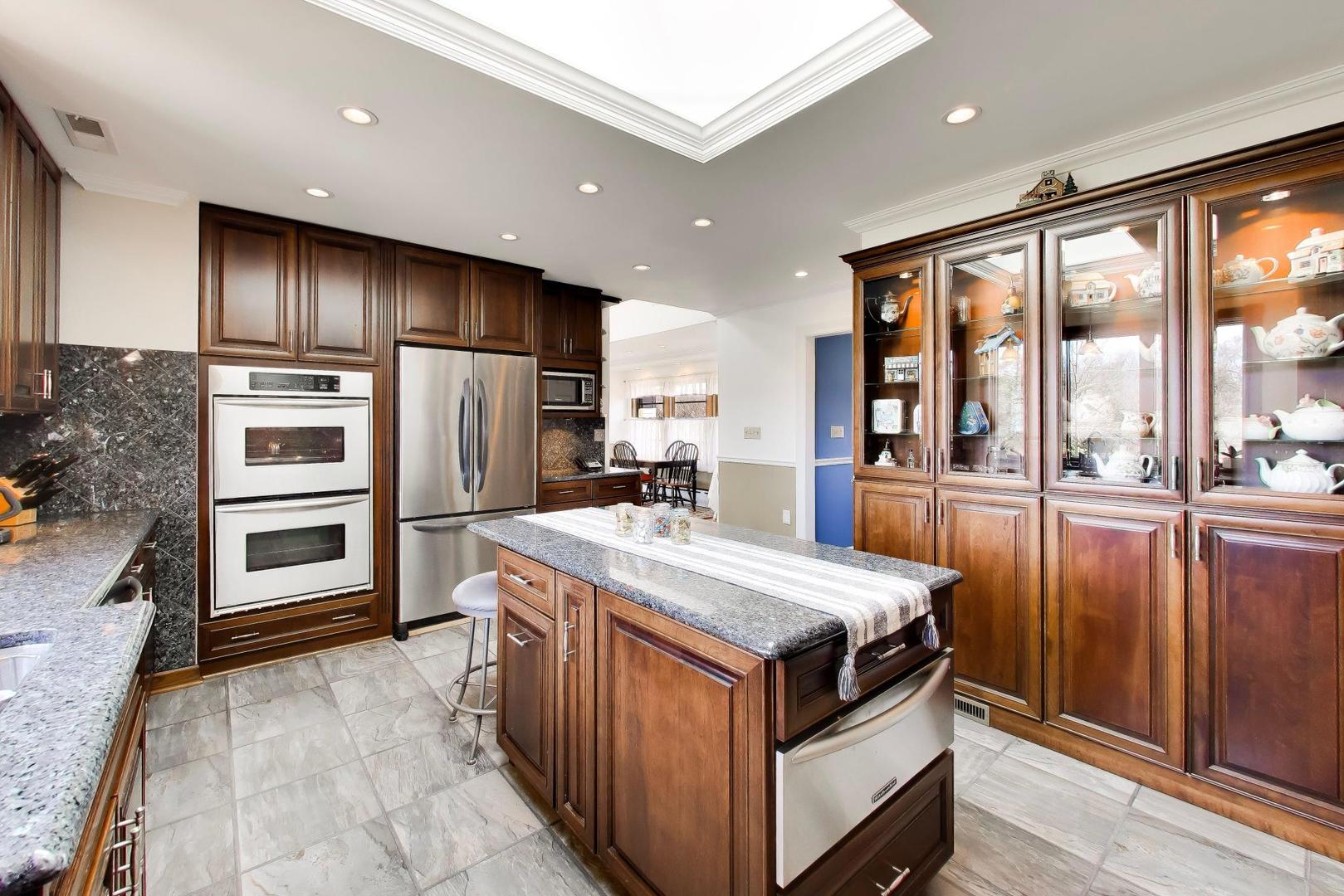 21900 North Rainbow Road Deer Park, IL 60010 - Photo 11 of 48