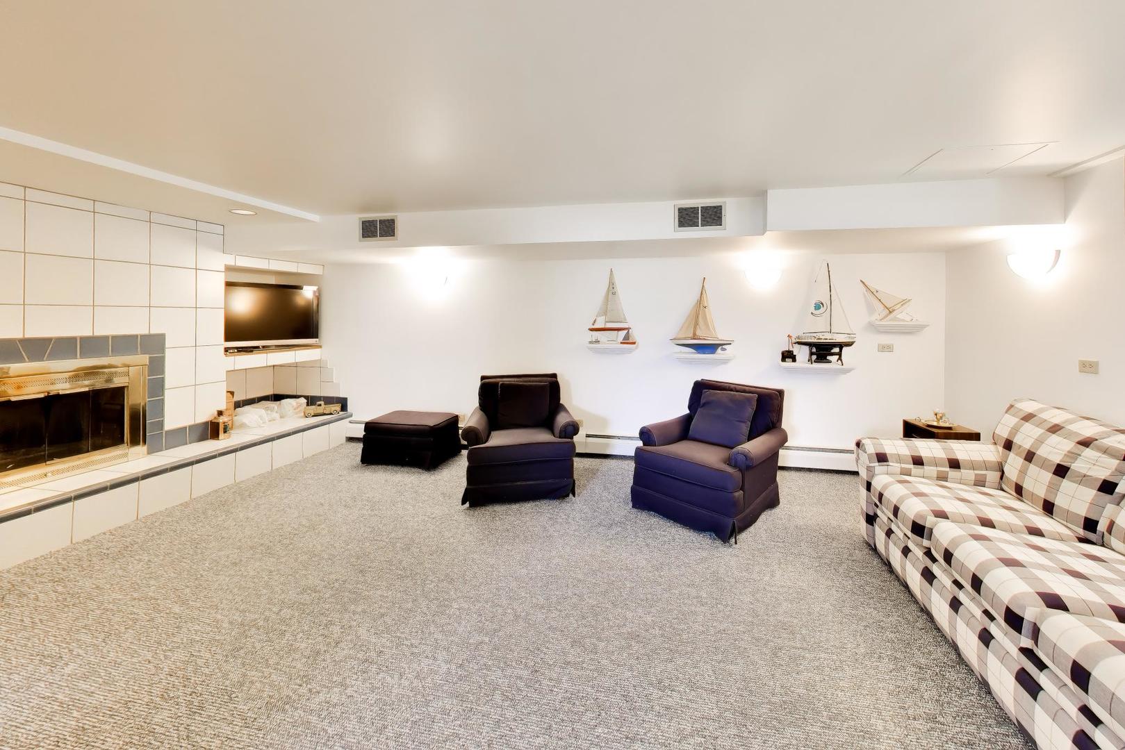 21900 North Rainbow Road Deer Park, IL 60010 - Photo 25 of 48