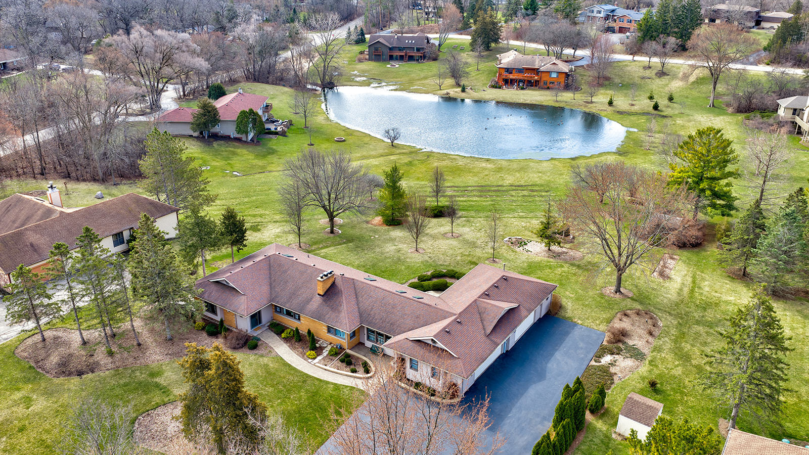 21900 North Rainbow Road Deer Park, IL 60010 - Photo 3 of 48