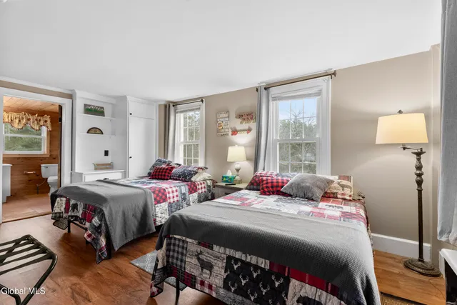 $725,000 | 5387-5391 Highway 8, Chester, NY 12817