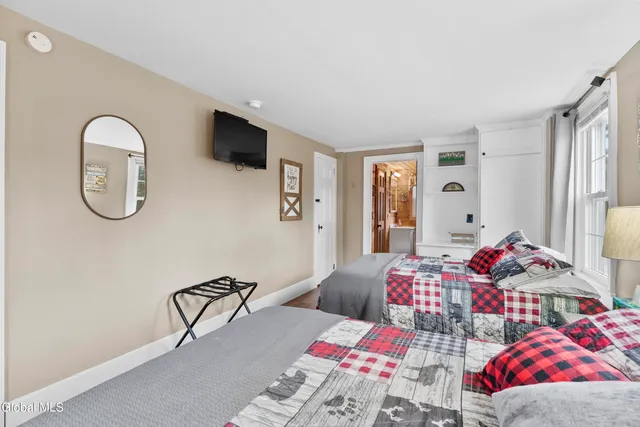 $725,000 | 5387-5391 Highway 8, Chester, NY 12817