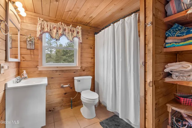 $725,000 | 5387-5391 Highway 8, Chester, NY 12817