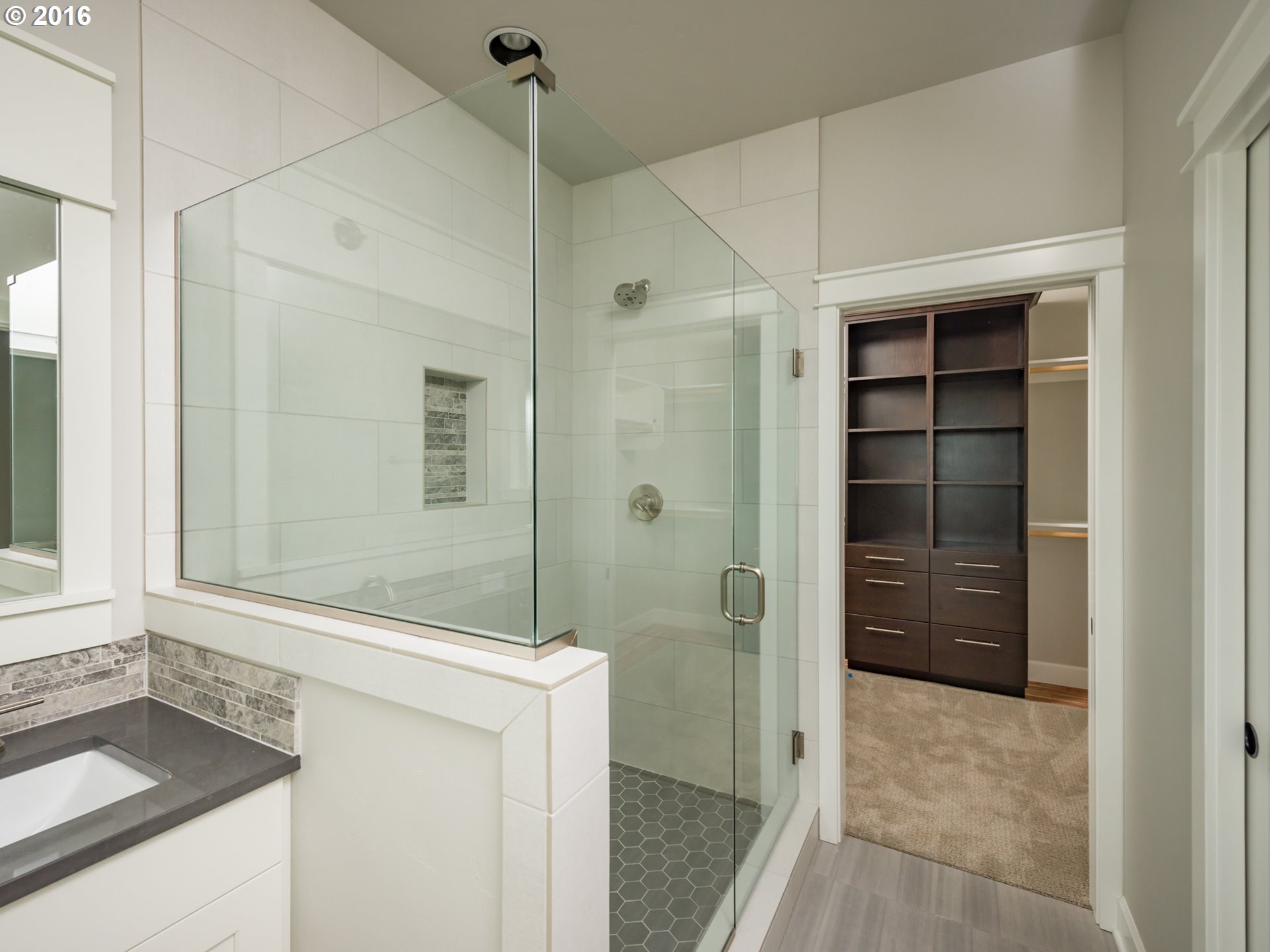 5756 Northwest Hood Loop Camas, WA 98607 - Photo 18 of 29 Gallery Image 18