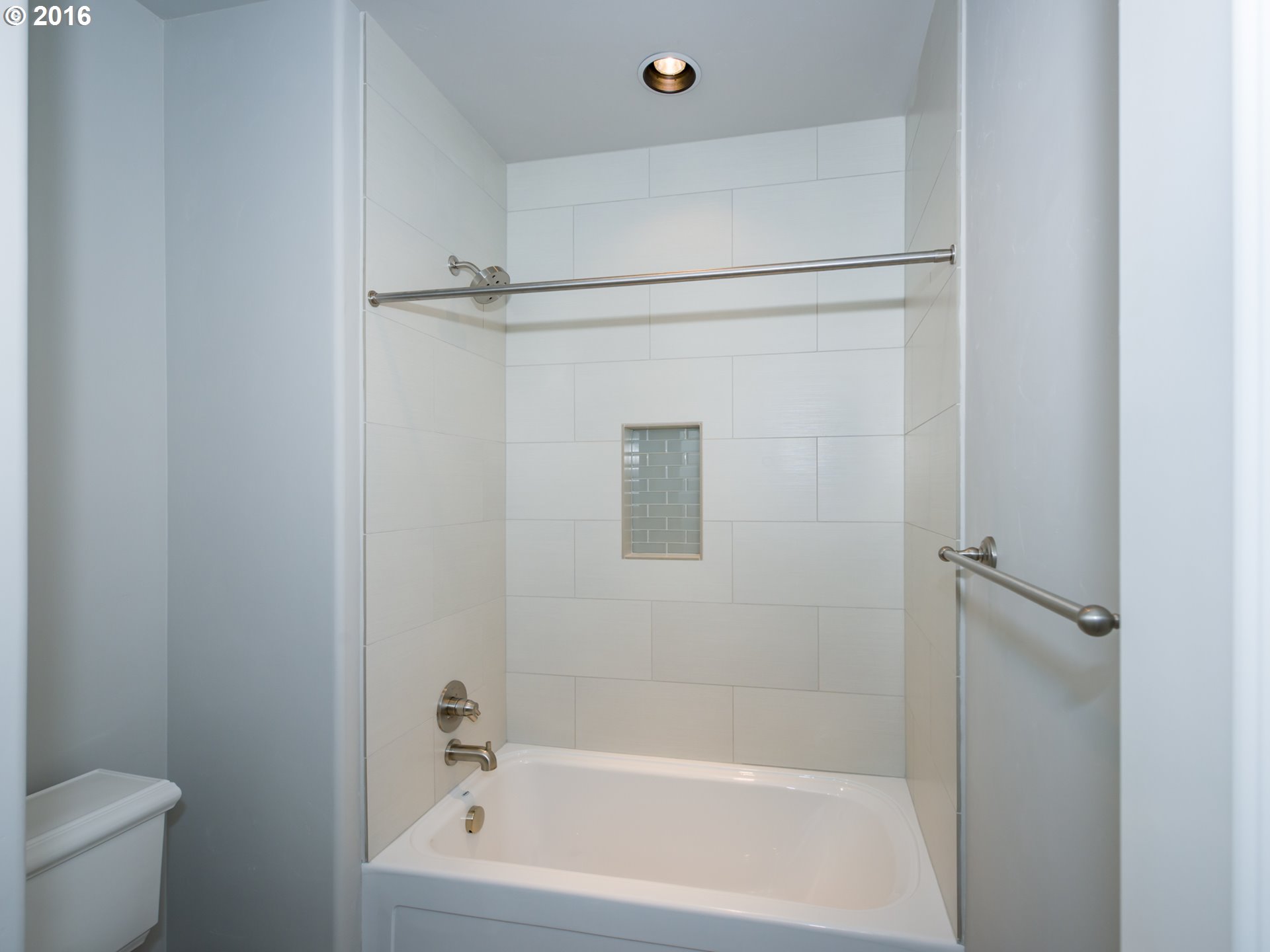 5756 Northwest Hood Loop Camas, WA 98607 - Photo 20 of 29 Gallery Image 20
