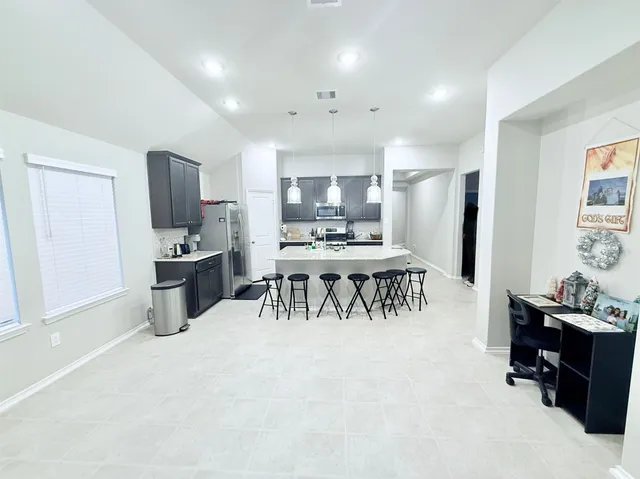 $2,350 | 8803 Oak Ivy Lane, Richmond, TX 77407