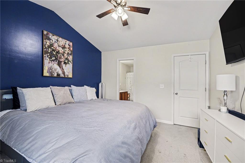 424 Sandybrooke Drive High Point, NC 27265 - Photo 17 of 28