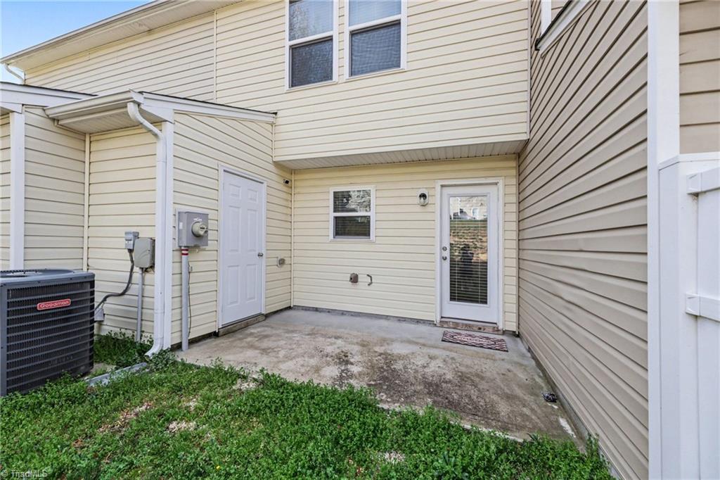 424 Sandybrooke Drive High Point, NC 27265 - Photo 26 of 28