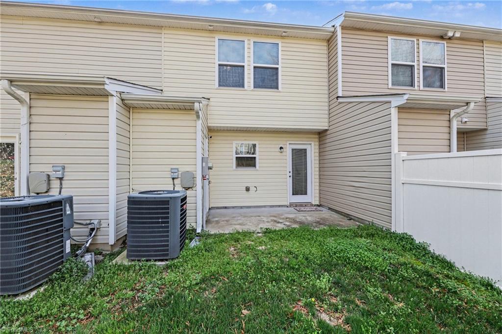 424 Sandybrooke Drive High Point, NC 27265 - Photo 27 of 28