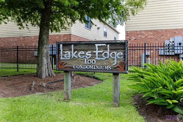 $110,000 | 612 South Kenilworth Parkway, Unit 2A, Baton Rouge, LA 70820
