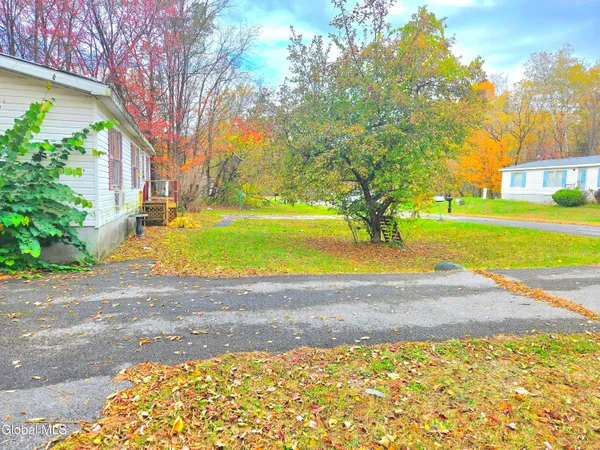 $89,900 | 3 White Birch Lane, Cambridge, NY 12816
