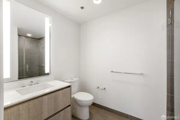 $8,245 | 338 Main Street, Unit 6C, San Francisco, CA 94105