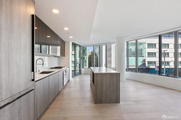 $8,245 | 338 Main Street, Unit 6C, San Francisco, CA 94105