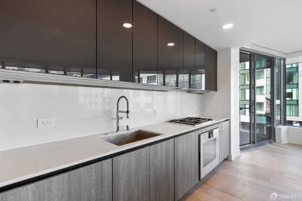 $8,245 | 338 Main Street, Unit 6C, San Francisco, CA 94105