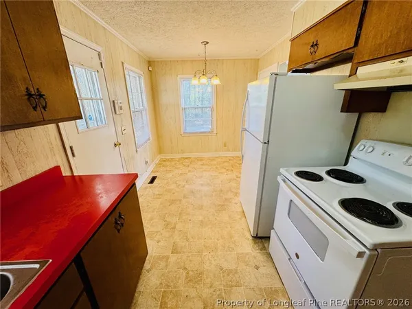 $1,100 | 803 Floyd Street, Fairmont, NC 28340