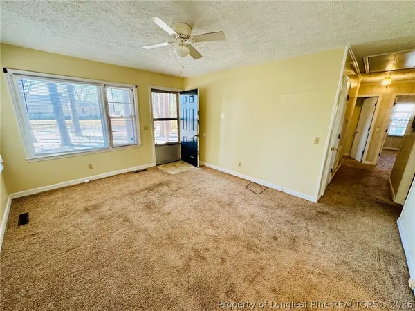 $1,100 | 803 Floyd Street, Fairmont, NC 28340