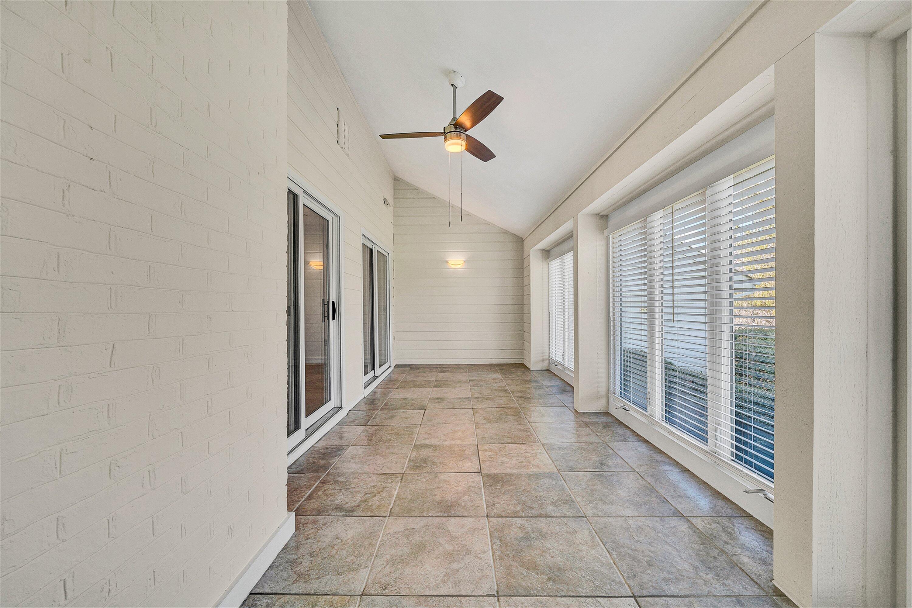 2518 South Clearing Road Salem, VA 24153 - Photo 19 of 36 19-VM-04185