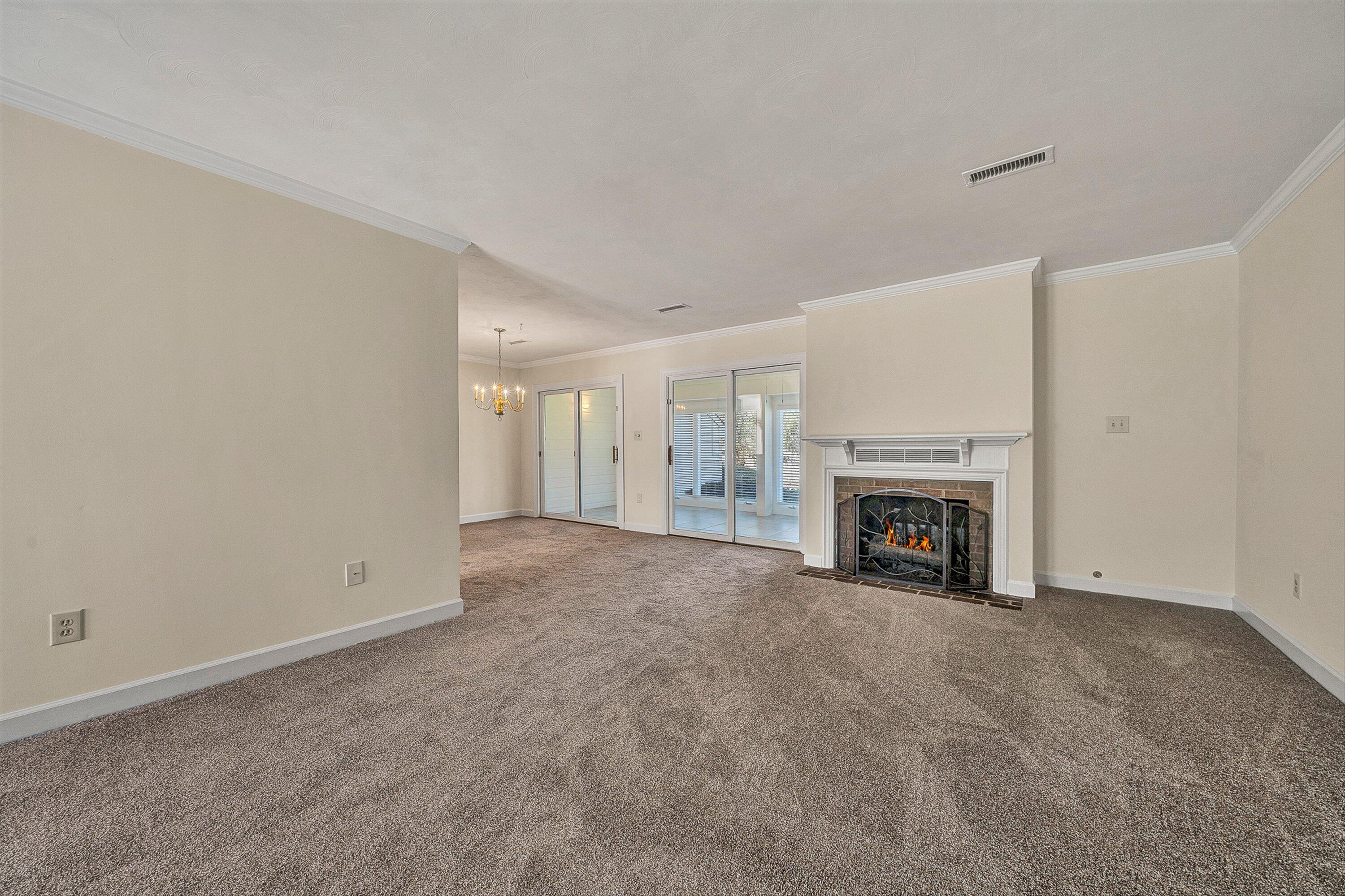 2518 South Clearing Road Salem, VA 24153 - Photo 10 of 36 10-VM-04158