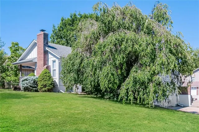 $2,170 | 7802 East 170th Street, Belton, MO 64012