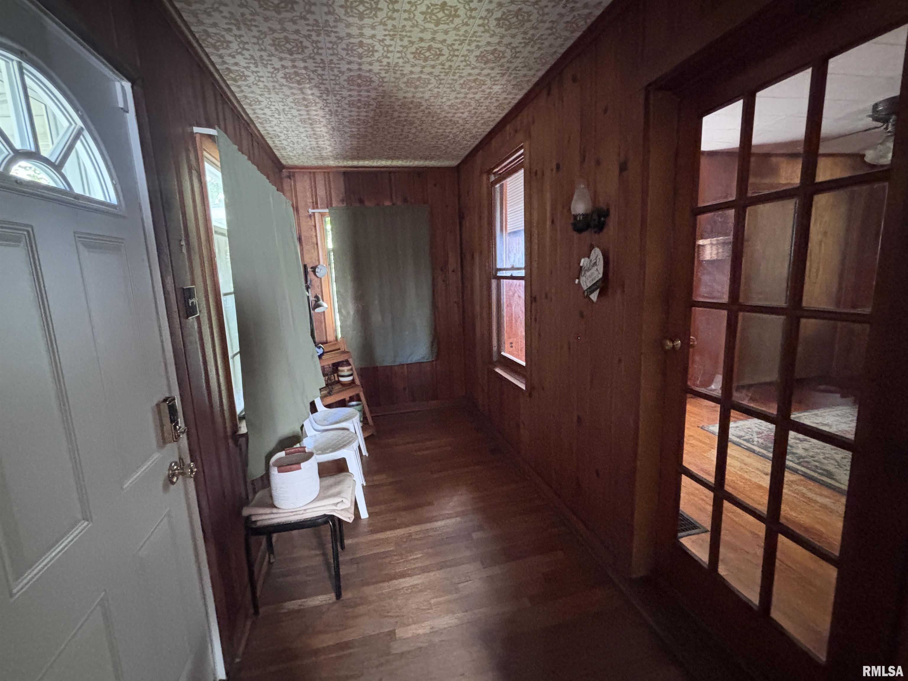 604 West Maple Avenue North Springfield, IL 62702 - Photo 4 of 16 Gallery Image 4