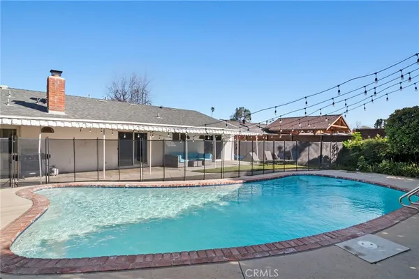 a view of outdoor space