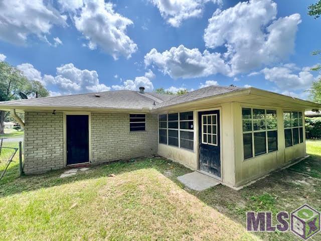 5319 Wexford Drive Baton Rouge, LA 70814 - Photo 3 of 13 Rear