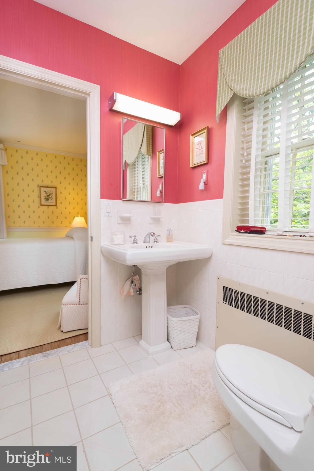 105 Witherspoon Road Baltimore, MD 21212 - Photo 19 of 30 Bedroom (Master)