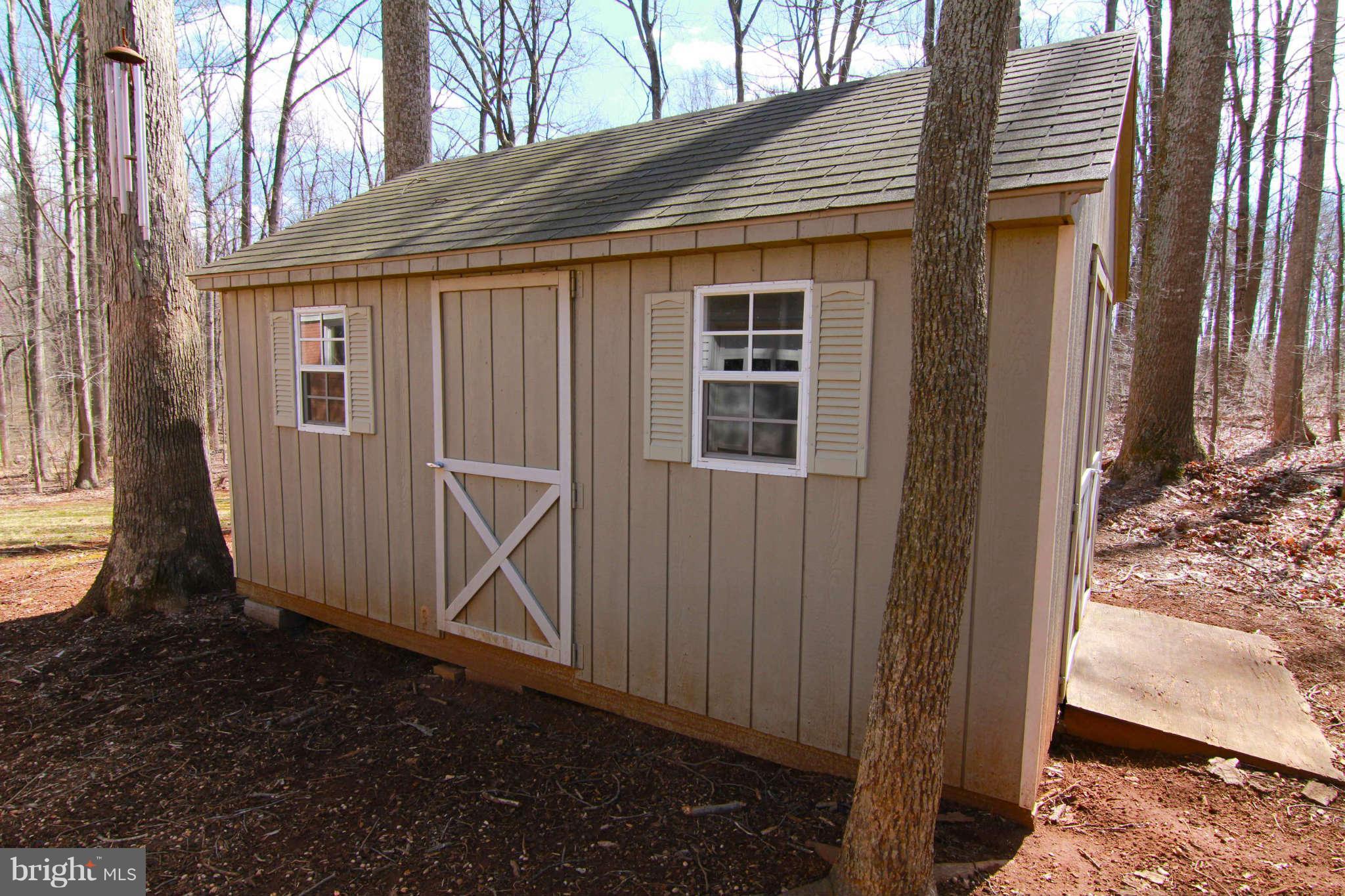 41357 Red Hill Road Leesburg, VA 20175 - Photo 26 of 27 Exterior (General)