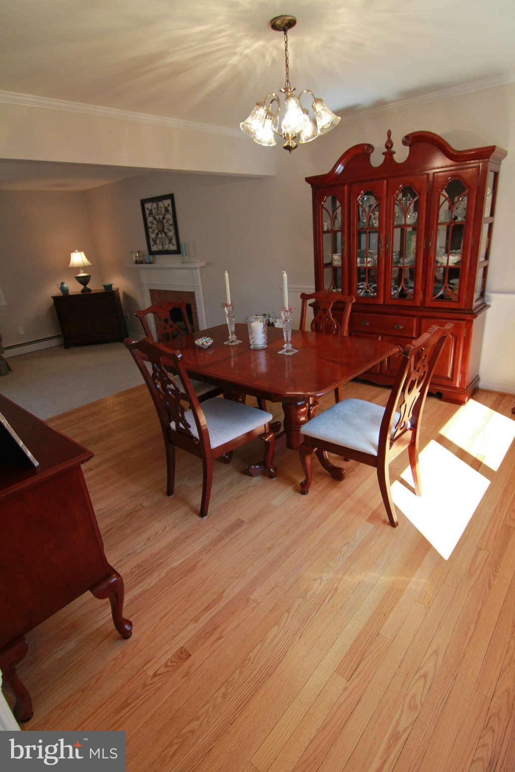 41357 Red Hill Road Leesburg, VA 20175 - Photo 9 of 27 Dining Room