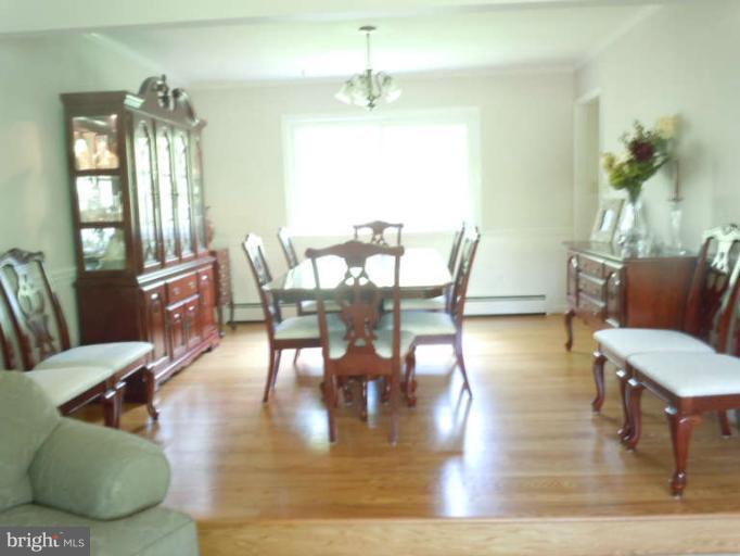 41357 Red Hill Road Leesburg, VA 20175 - Photo 10 of 27 Dining Room