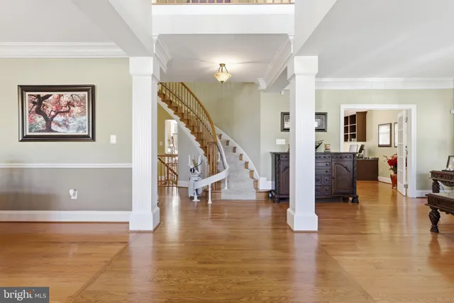 a view of livingroom with furniture and wooden floor