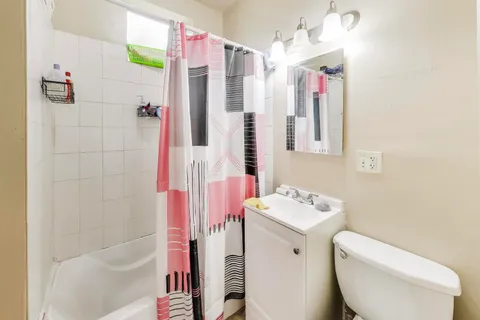 $499,000 | 3046 West Polk Street, Chicago, IL 60612