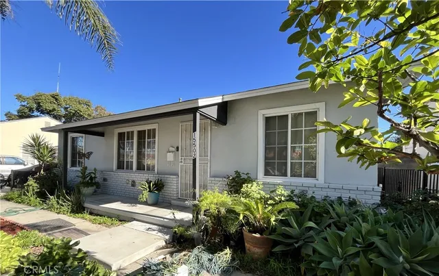 $834,900 | 15502 Halcourt Avenue, Norwalk, CA 90650