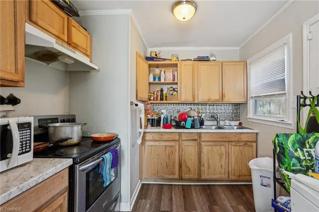 $169,500 | 1502 Elmer Street, Greensboro, NC 27405