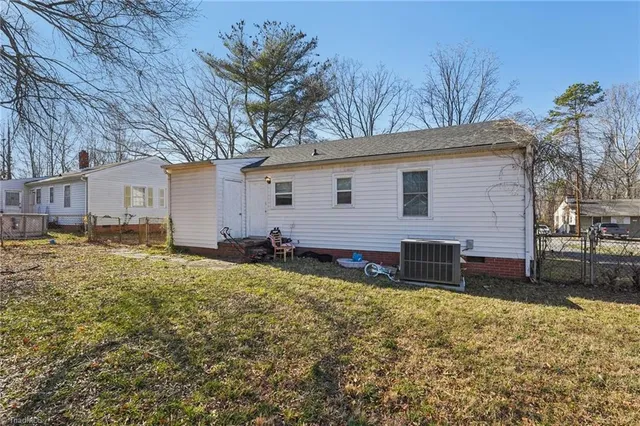 $169,500 | 1502 Elmer Street, Greensboro, NC 27405