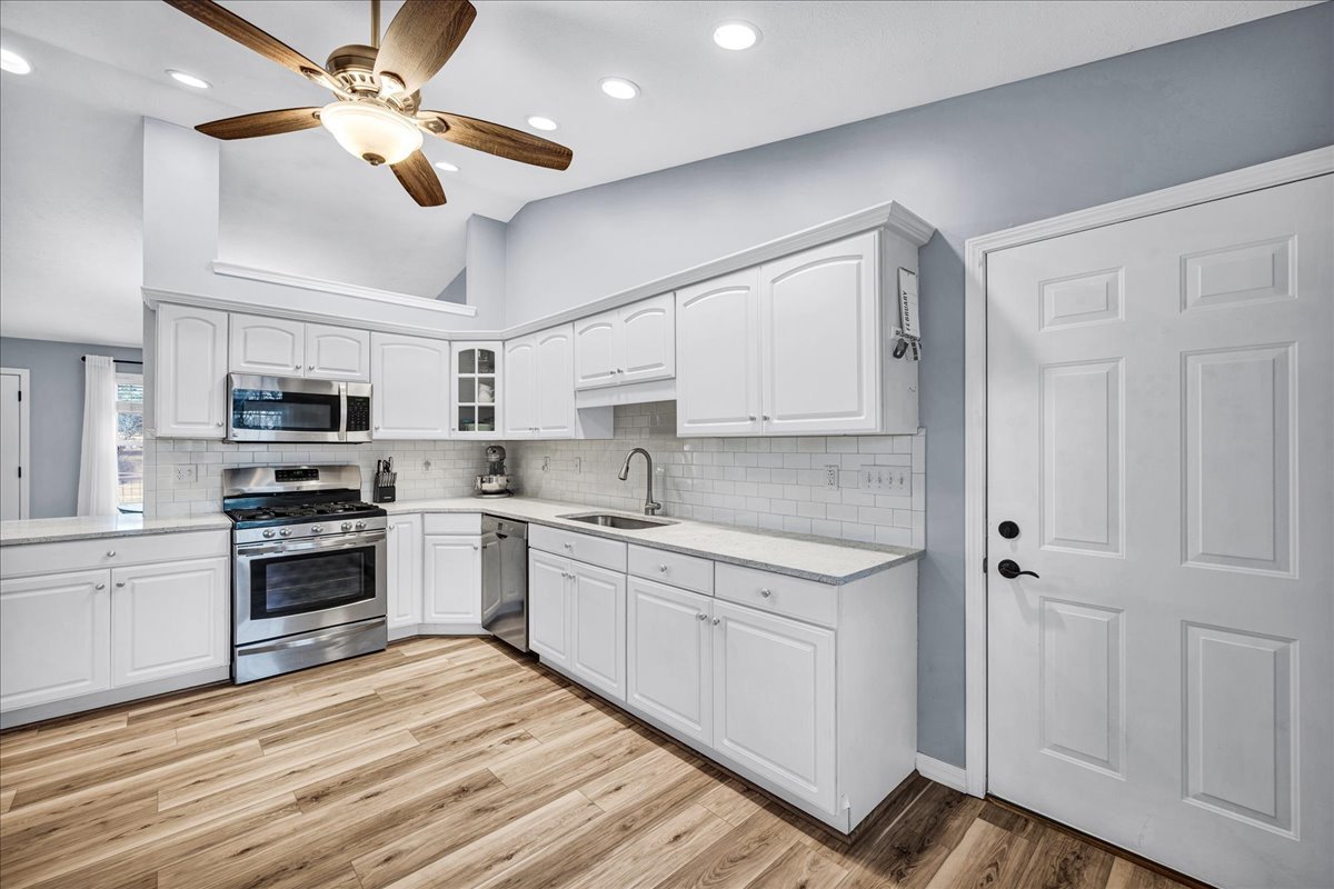 103 Comet Lane Heyworth, IL 61745 - Photo 20 of 53