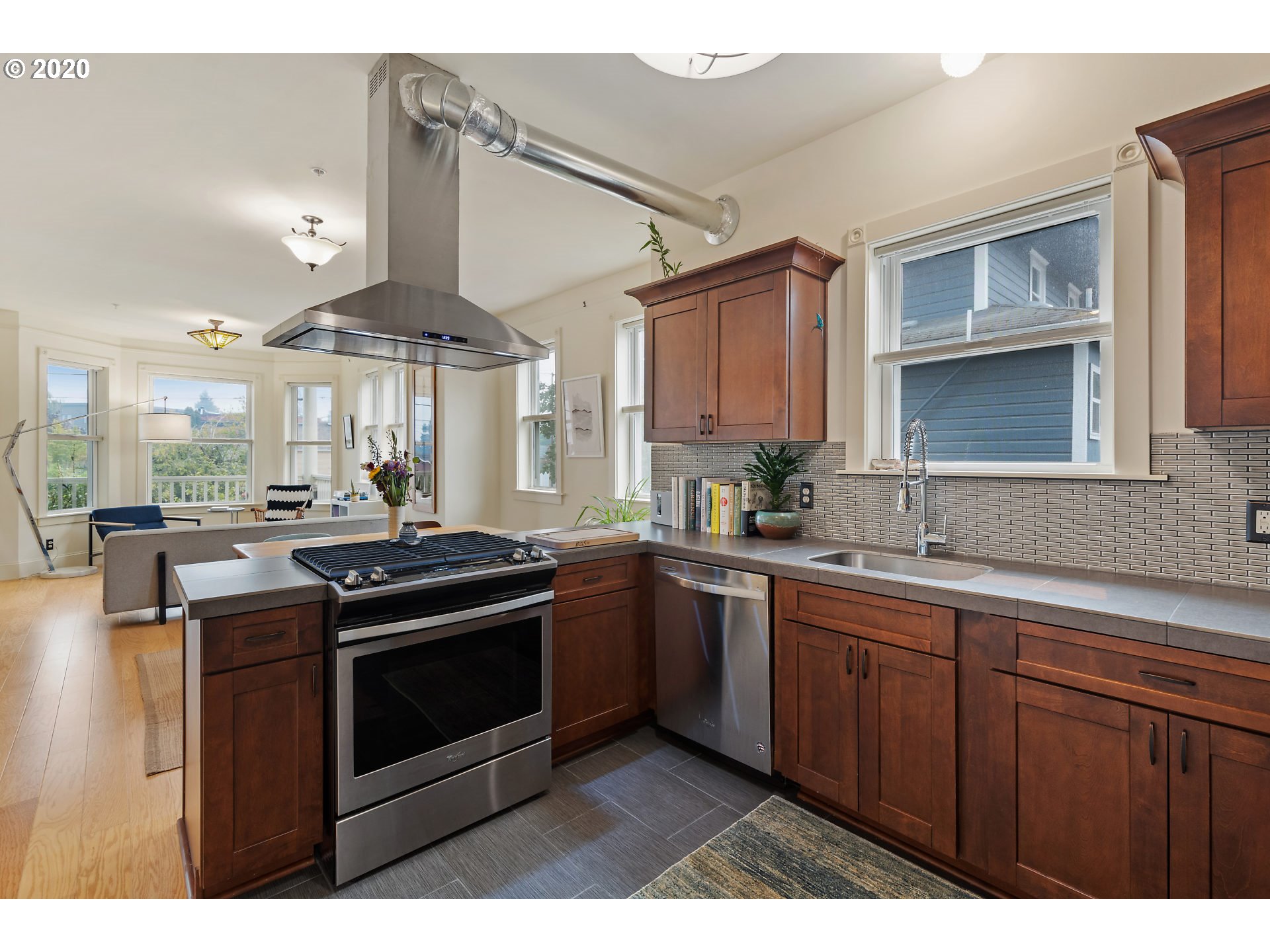 6817 Northeast 7th Avenue, Unit B Portland, OR 97211 - Photo 13 of 30