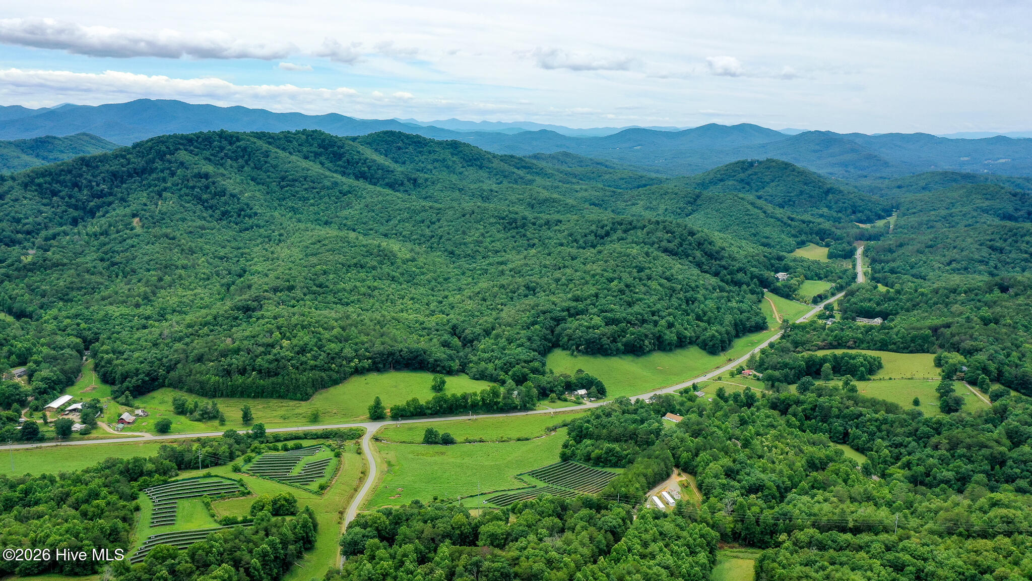 147 Lance Cove Road Hayesville, NC 28904 - Photo 2 of 35