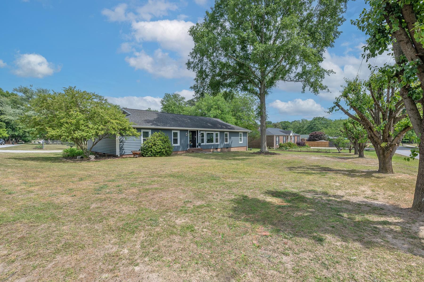 504 Cunningham Road Taylors, SC 29687 - Photo 1 of 35
