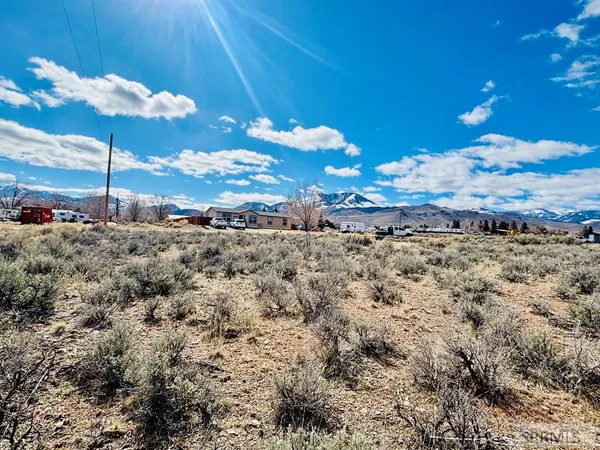 $42,000 | 63 Valley View Circle, Challis, ID 83226